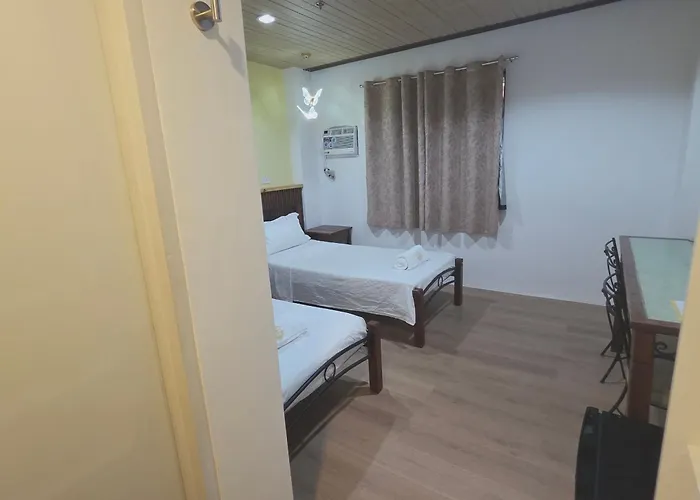 Sunflower Residences Capitol 호스텔 세부